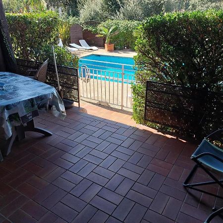 Apartamento L'Ensoleillade Fréjus Exterior foto